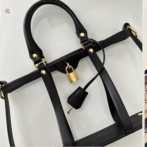 Toiletry Pouch Encasement